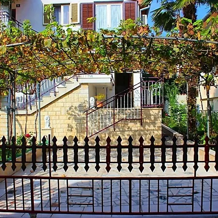 Apartment Ruzica